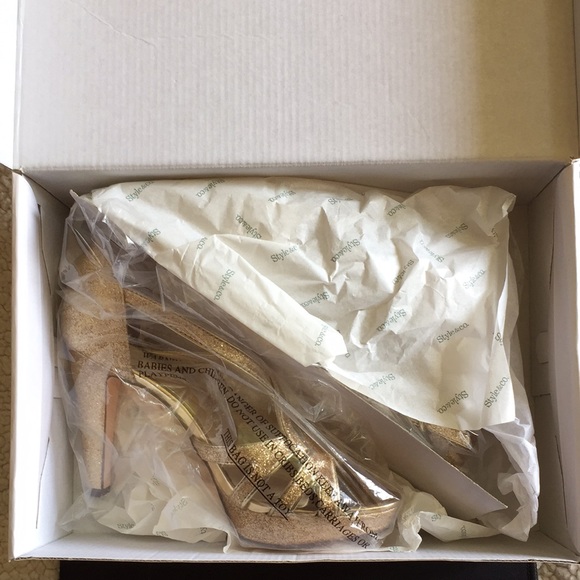 Style & co. Selina gold high heels - Picture 5 of 9